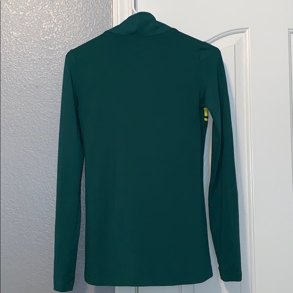 Dri fit Oregon ducks women’s sweatshirt - Picture 2 of 3